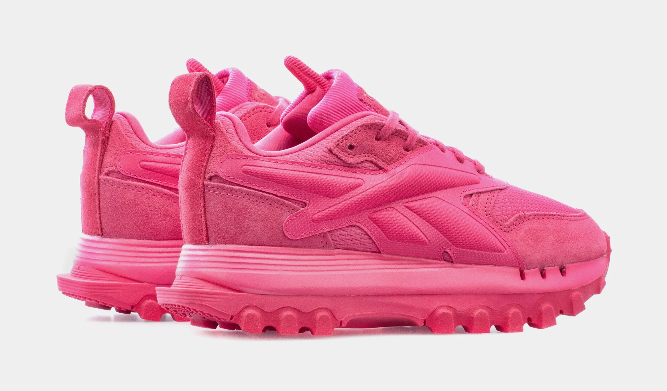 Cardi B Classic Leather V2 Womens Lifestyle Shoes (Pink)