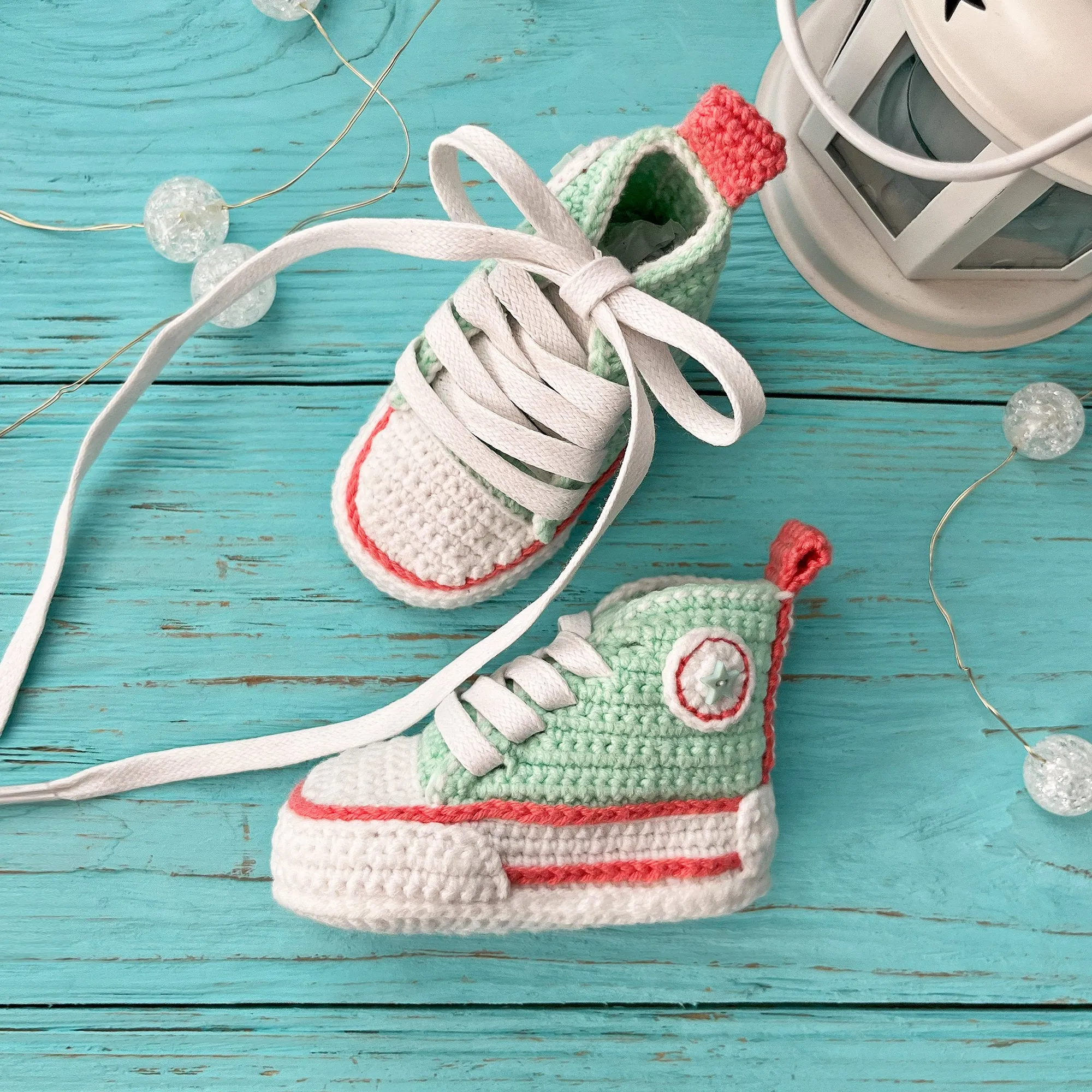 Crochet pattern Baby Shoe, US standard terms, Skill level beginner