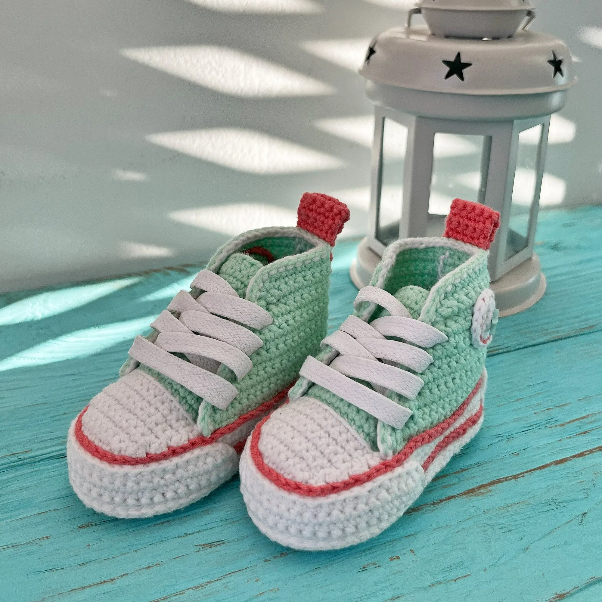 Crochet pattern Baby Shoe, US standard terms, Skill level beginner