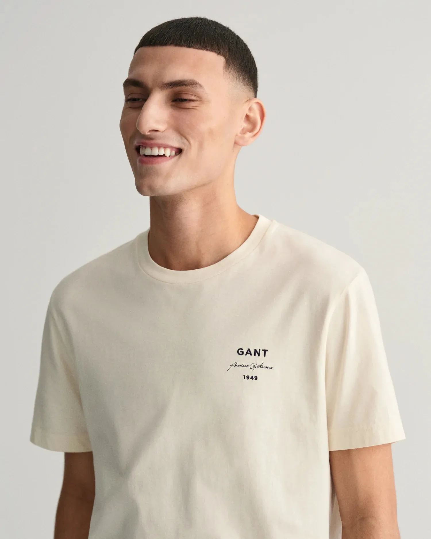 Gant Logo Script SS T-Shirt