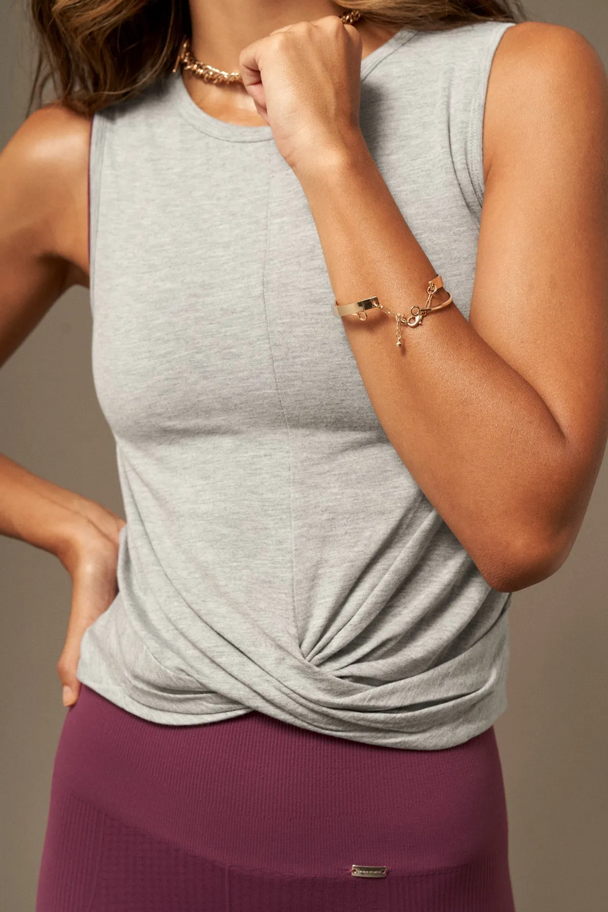Hug Me Tank Top Light Grey