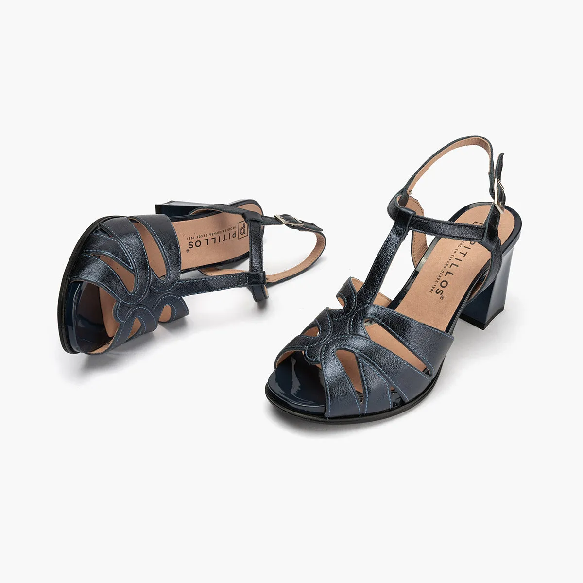 WOMEN 5702