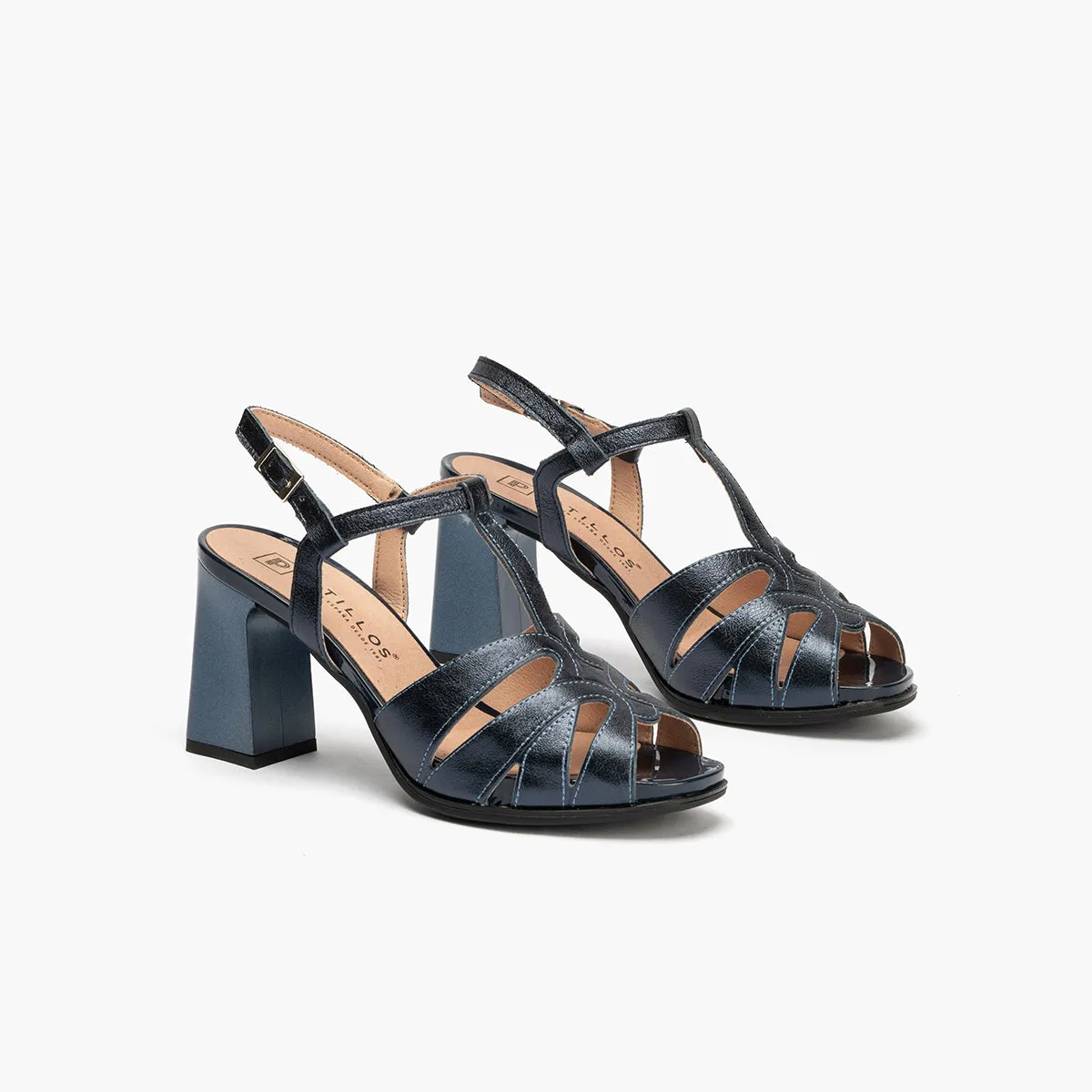 WOMEN 5702