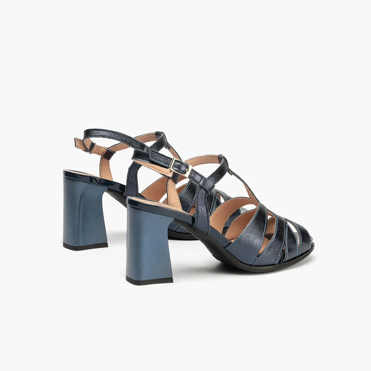 WOMEN 5702